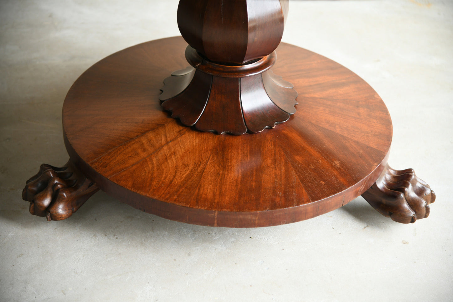 Victorian Round Mahogany Breakfast Table