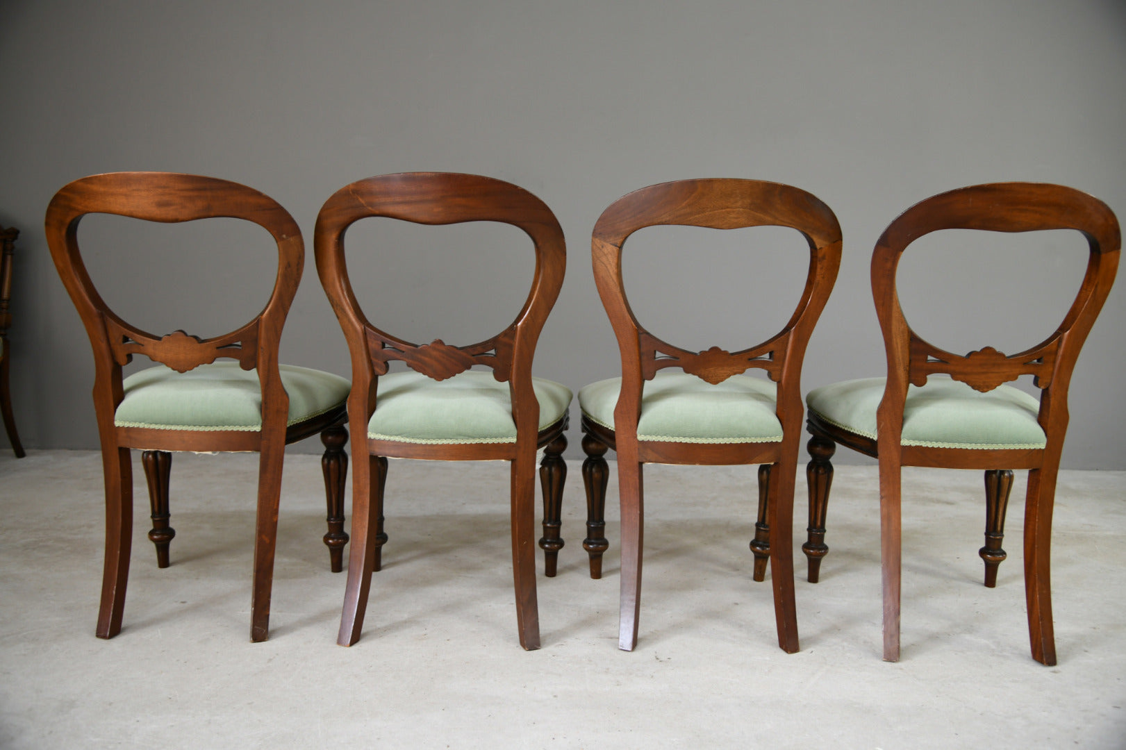 4 Victorian Style Dining Chairs