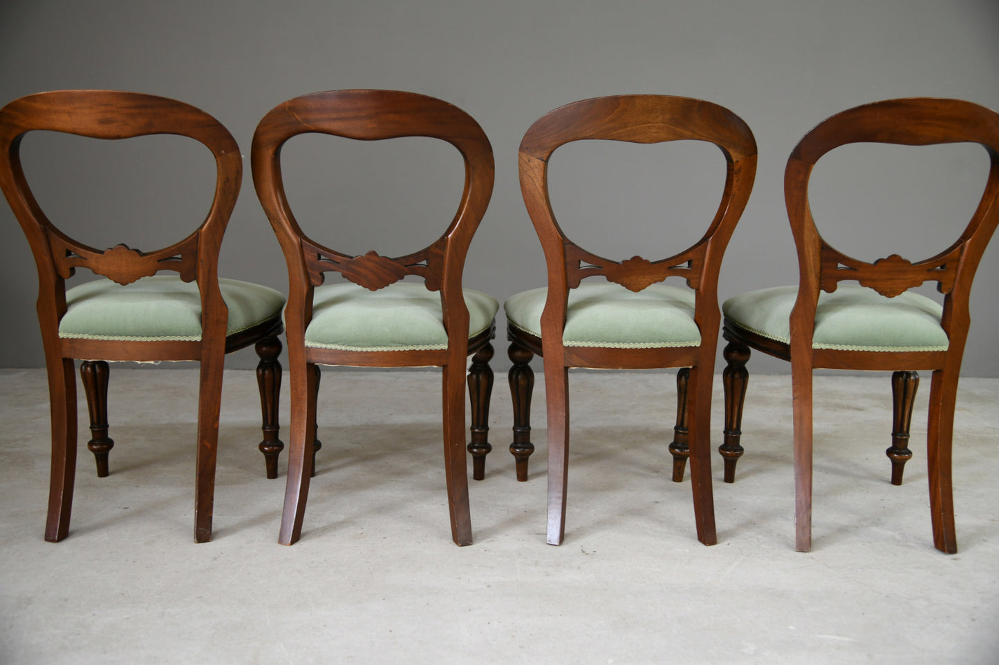 4 Victorian Style Dining Chairs