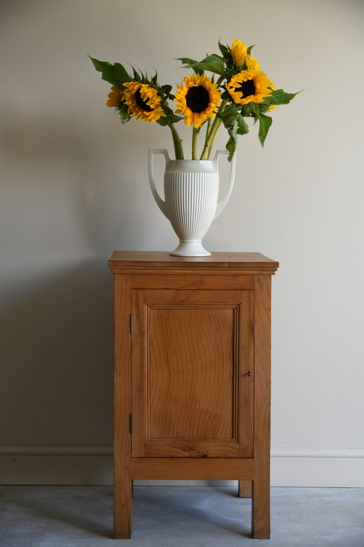 Single Cedar Bedside Cabinet