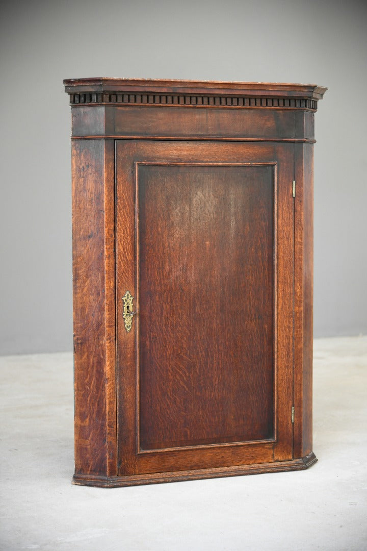 Antique Oak Hanging Corner Cupboard