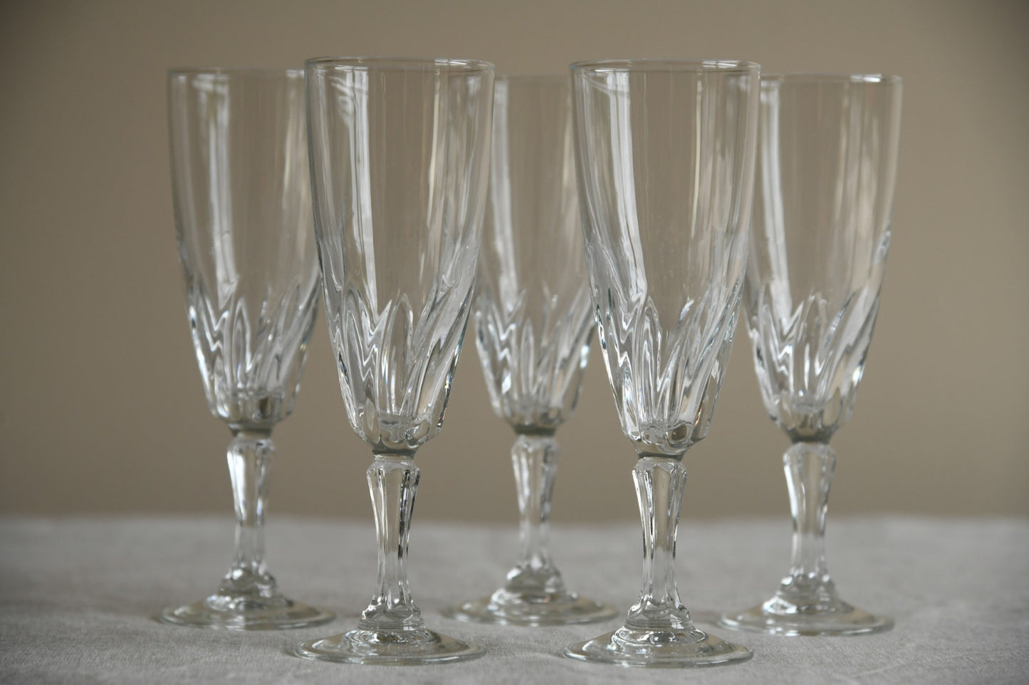 5 x Glass Champagne Flutes