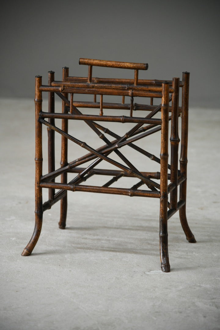 Victorian Aesthetic Style Magazine Rack