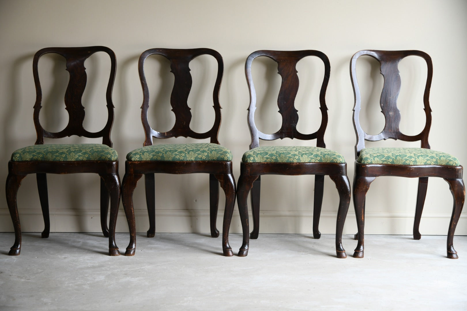 Set 4 French Style Dining Chairs