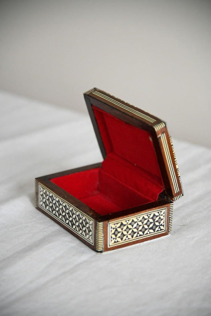 Eastern Mother of Pearl Inlaid Box