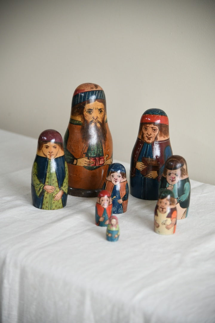 Russian Matryoshka Nesting Dolls