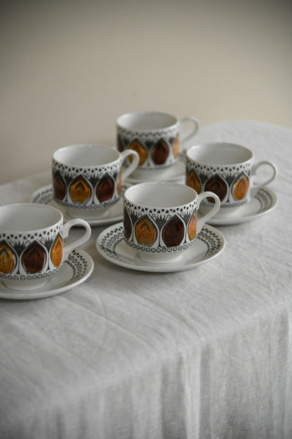 5 Retro Broadhurst Ironstone Cups & Saucers