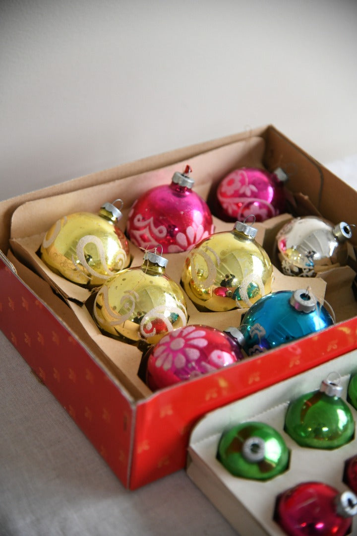 Vintage Christmas Tree Decorations