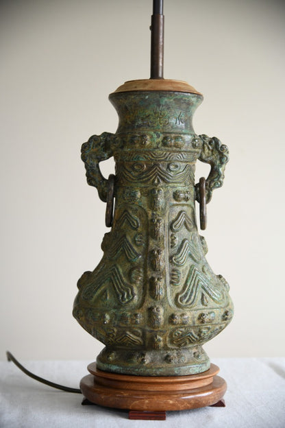 Chinese Archaic Style Lamp