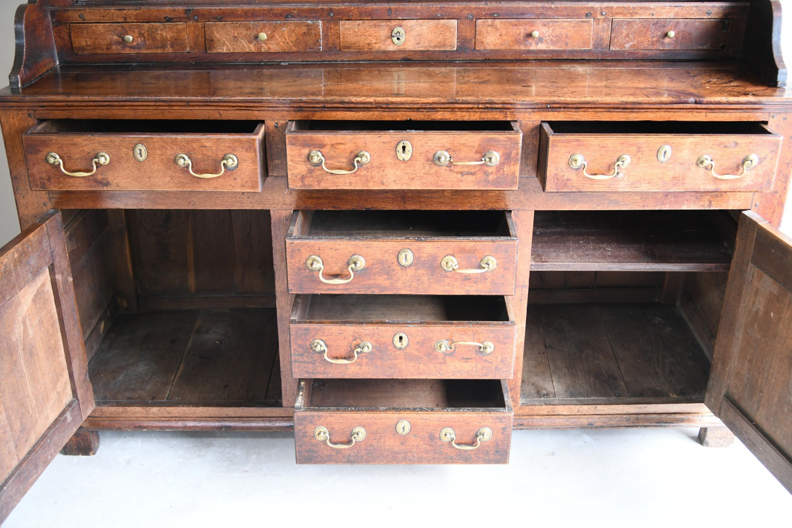 Antique Georgian Oak Welsh Dresser