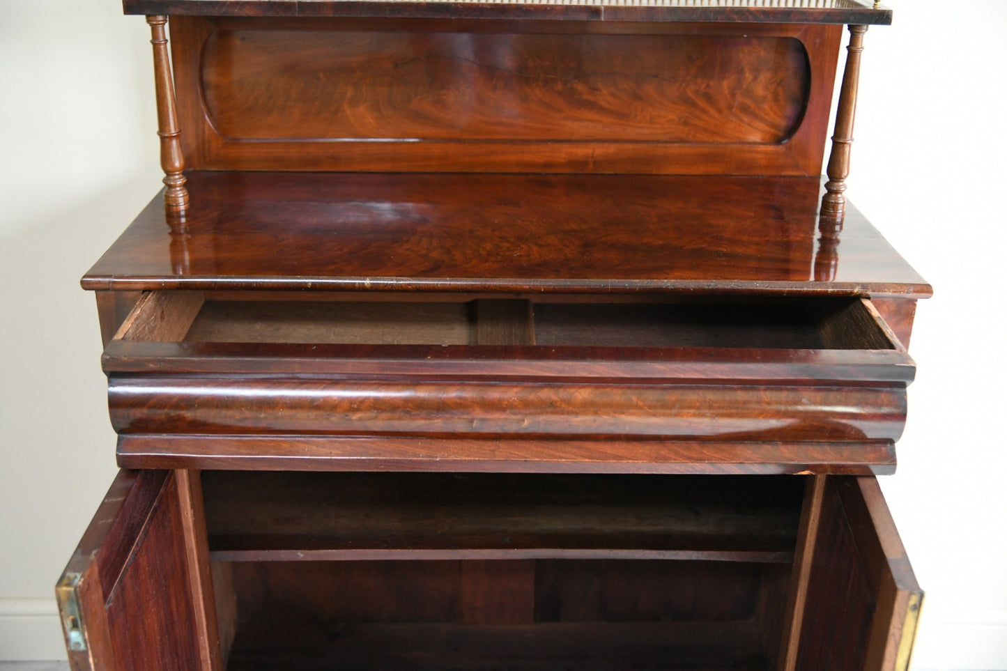 Antique Mahogany Chiffonier