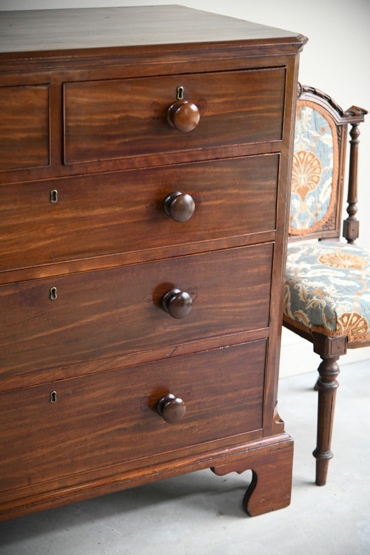 Antique Mahogany Chest of Drawers