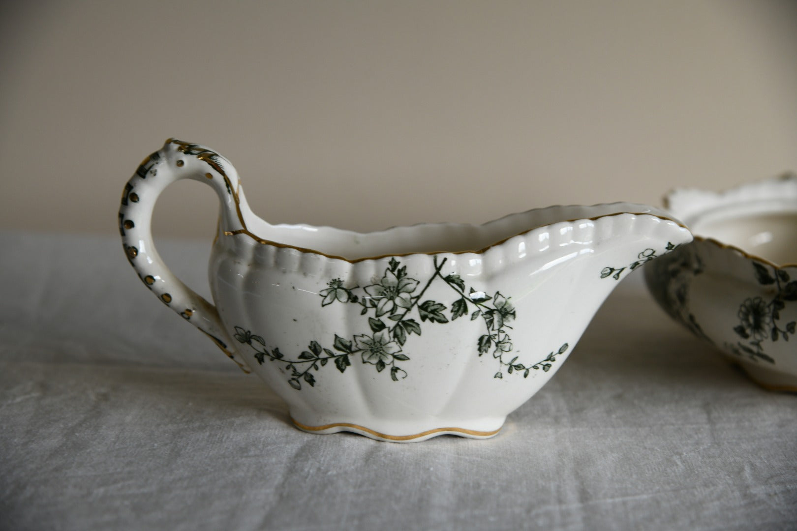 Keeling & Co Essex Tureen & Sauce Boat