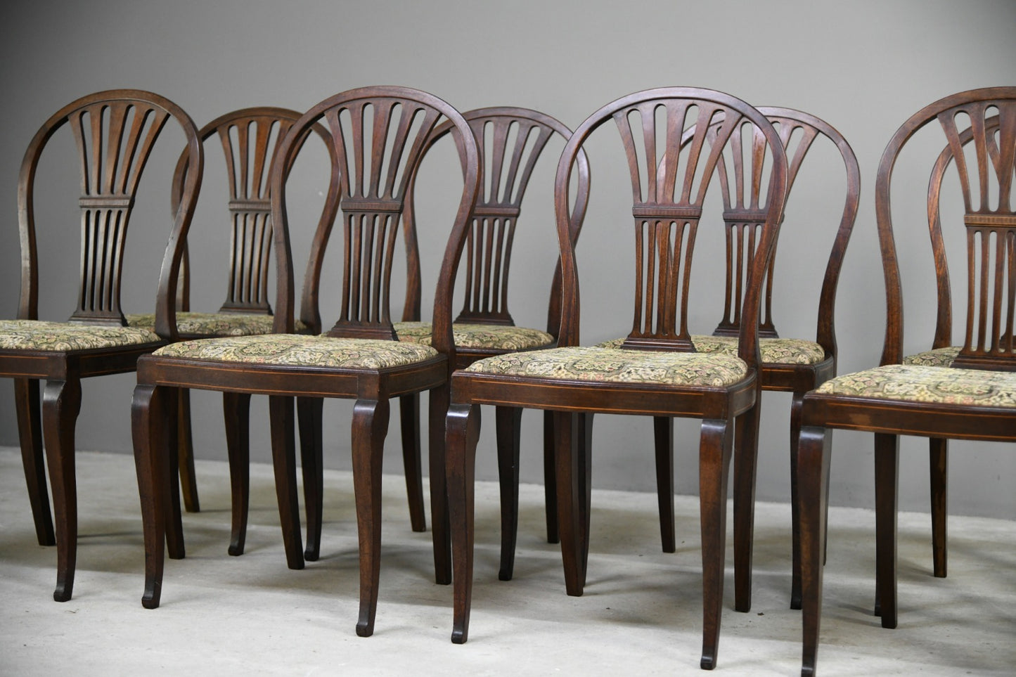 Set 8 Mahogany Heppelwhite Style Dining Chairs