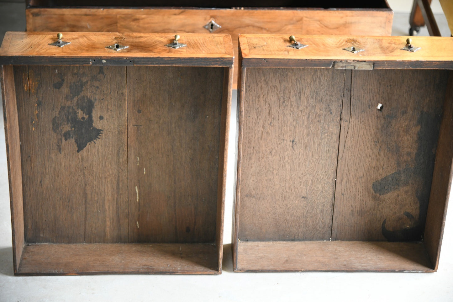 18th Century Walnut Chest of Drawers