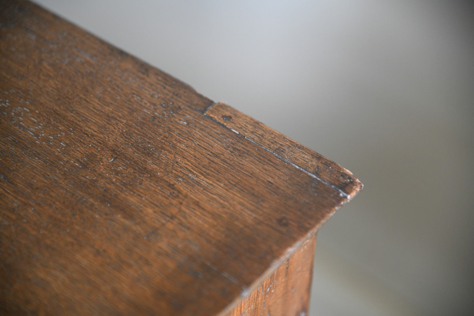 18th Century Walnut Chest of Drawers