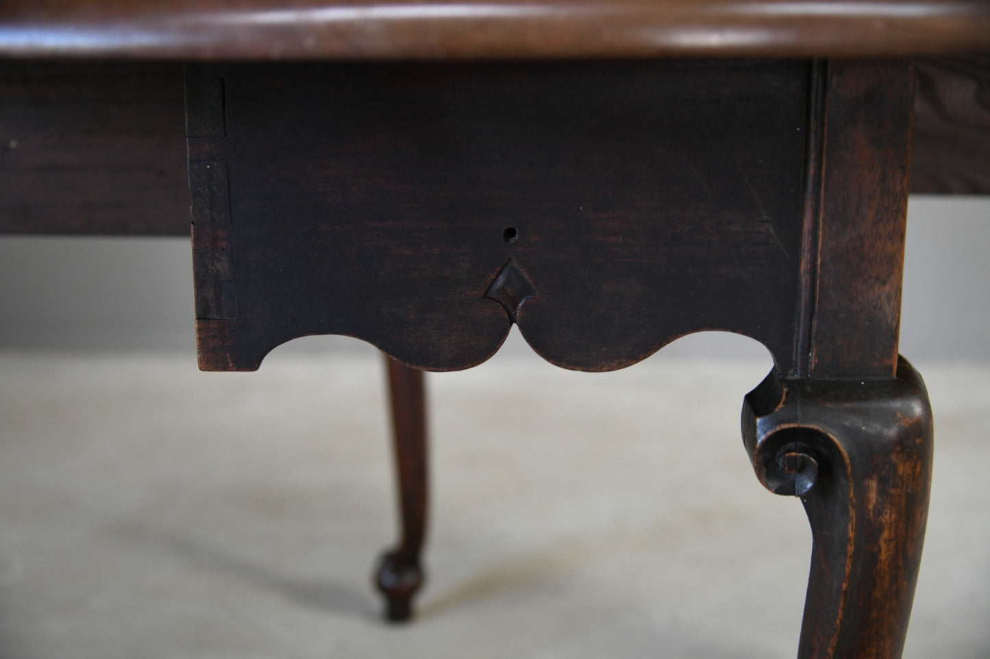 Georgian Mahogany Drop Leaf Table