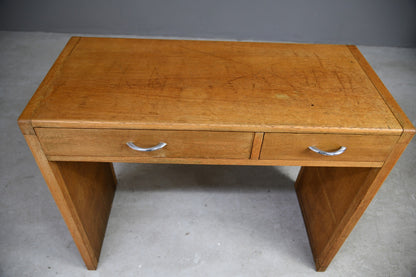 Mid 20th Century Oak Veneer Side Table