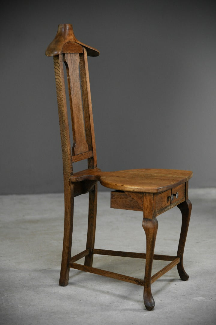 Early 20th Century Oak Valet Chair