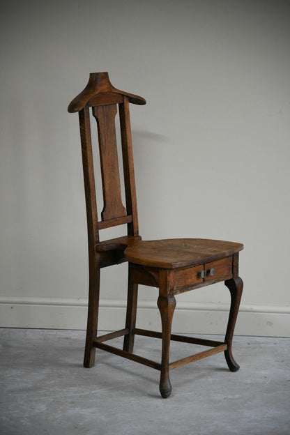 Early 20th Century Oak Valet Chair