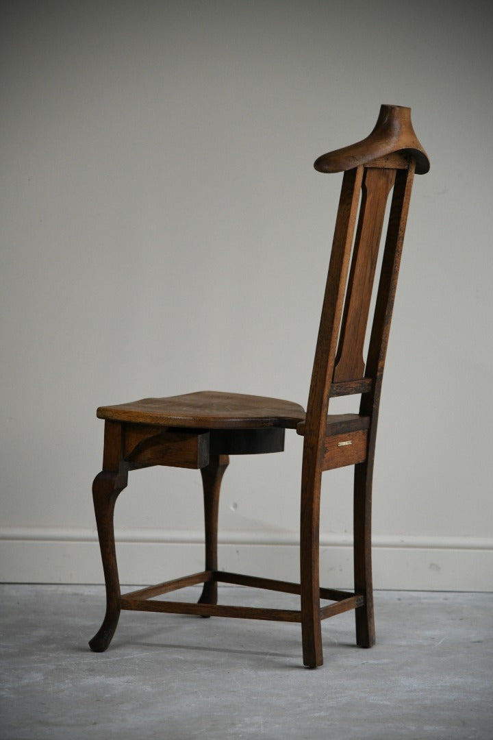 Early 20th Century Oak Valet Chair