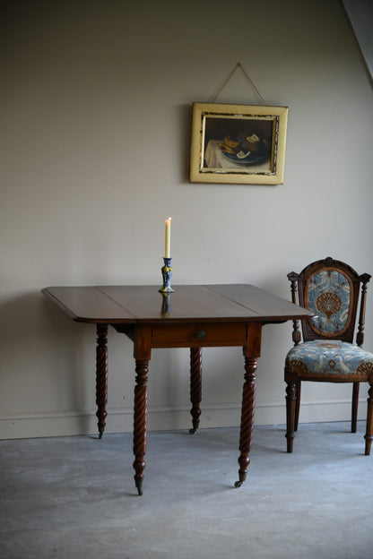 Victorian Mahogany Pembroke Table