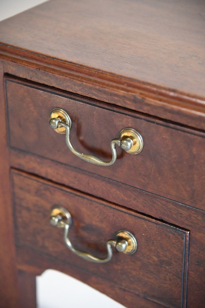 Georgian Mahogany Lowboy