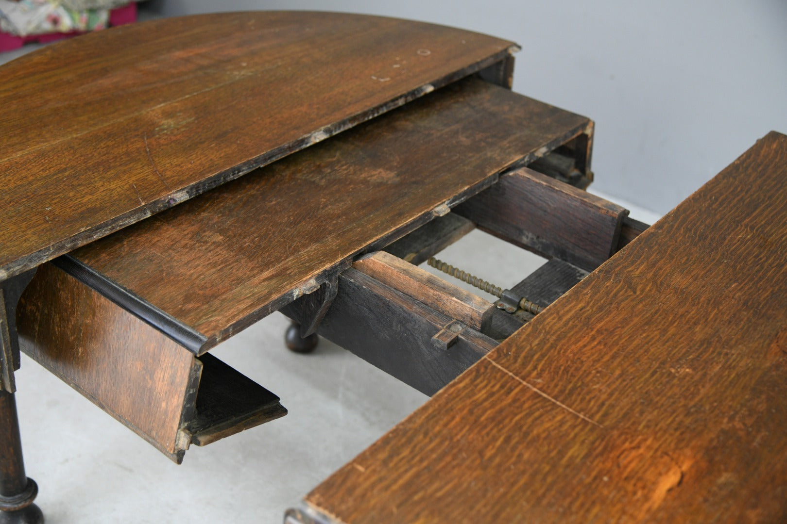 Oak Extending Dining Table