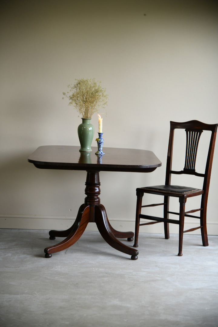 Antique Mahogany Breakfast Table