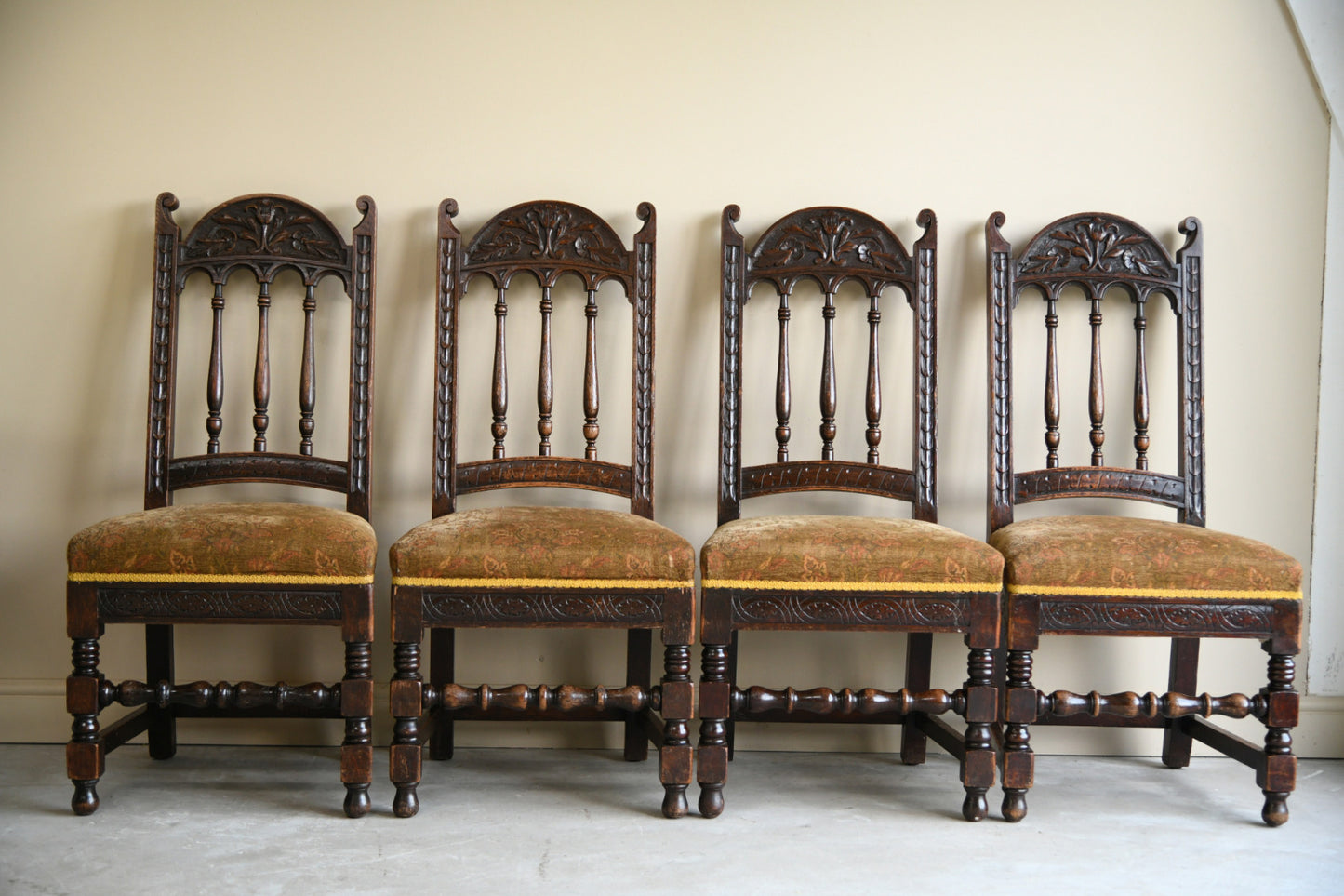 Set 4 Oak Victorian Dining Chairs