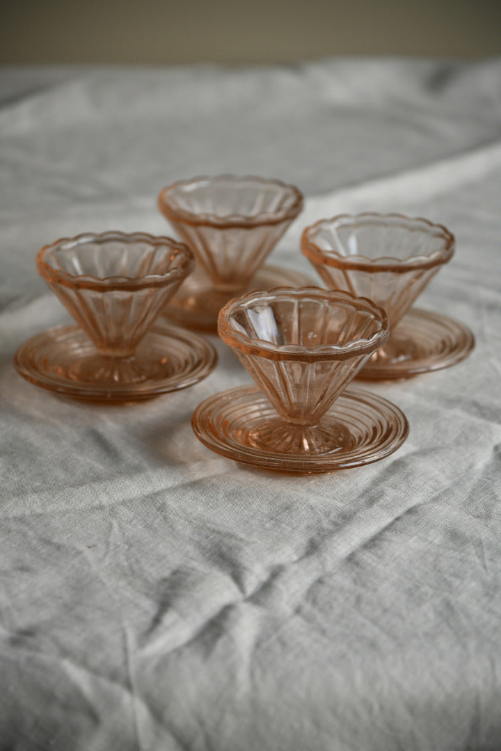 4 Vintage Pink Glass Dessert Bowls