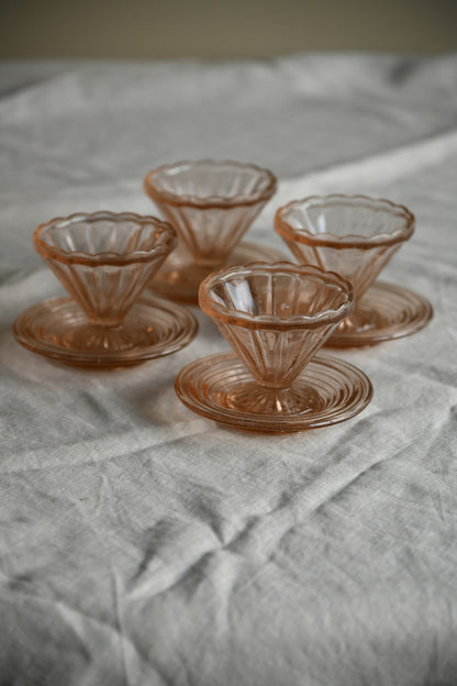 4 Vintage Pink Glass Dessert Bowls