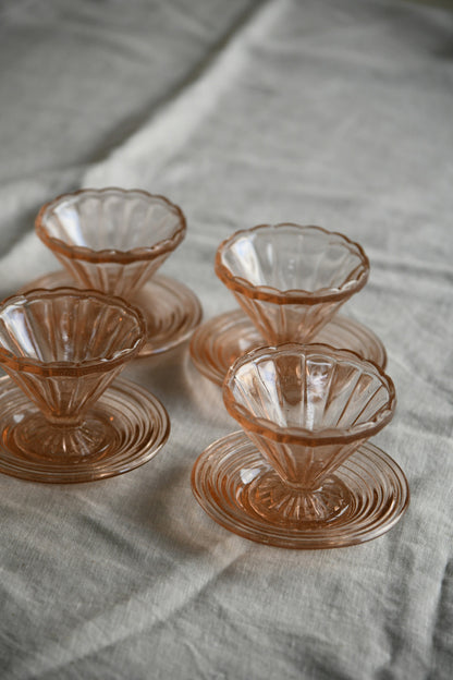 4 Vintage Pink Glass Dessert Bowls