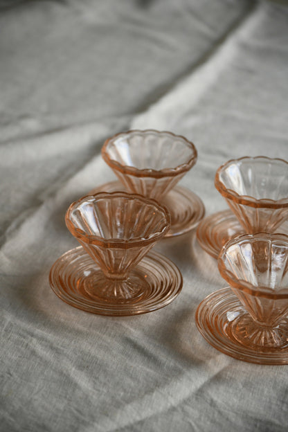 4 Vintage Pink Glass Dessert Bowls