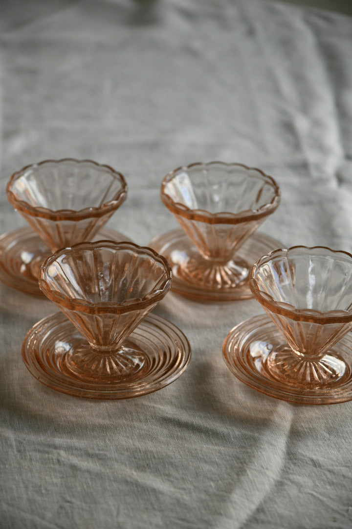 4 Vintage Pink Glass Dessert Bowls
