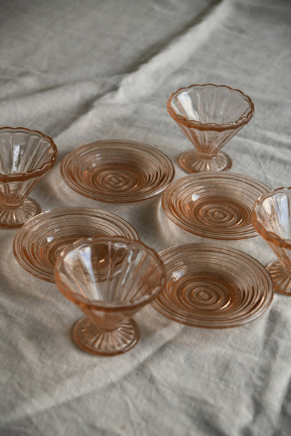 4 Vintage Pink Glass Dessert Bowls