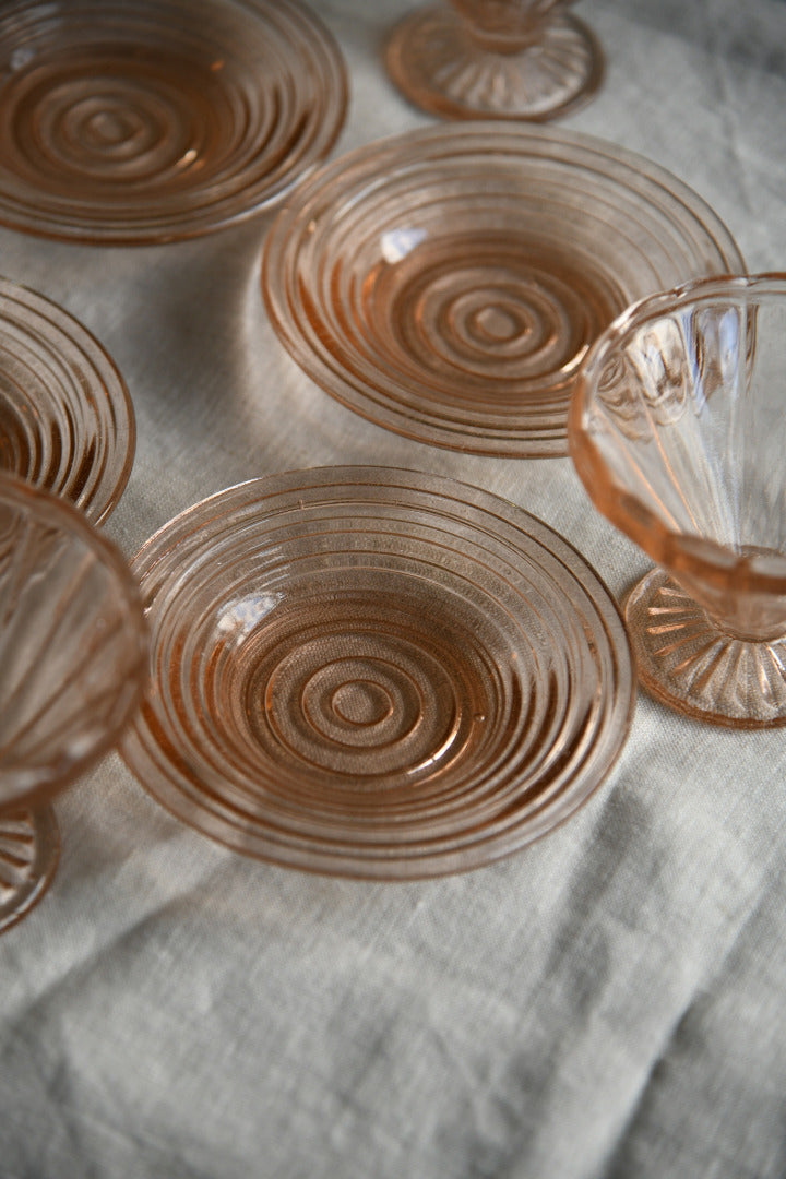 4 Vintage Pink Glass Dessert Bowls