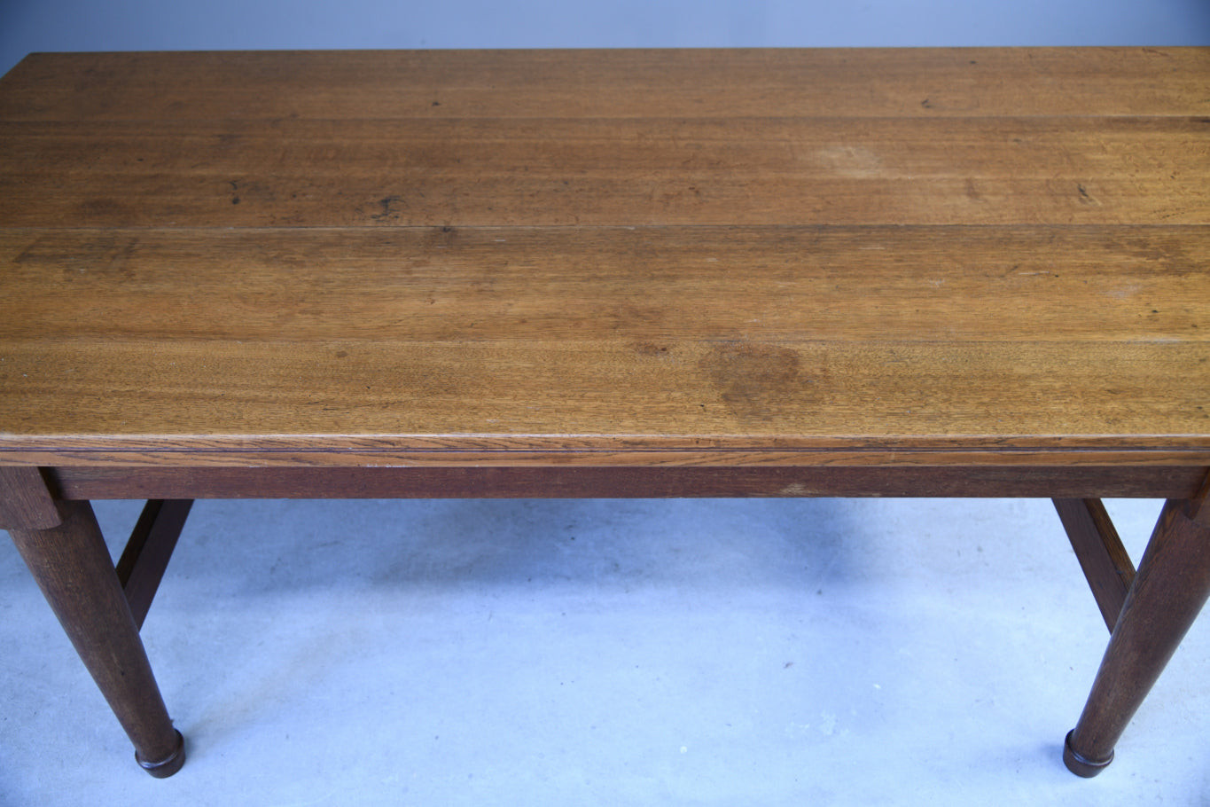 Large Arts & Crafts Oak Dining Table