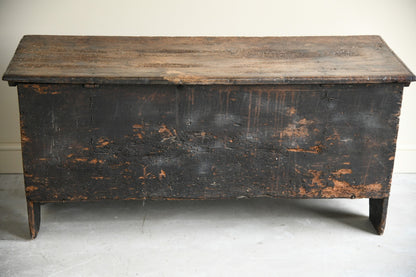 17th Century Oak Chest