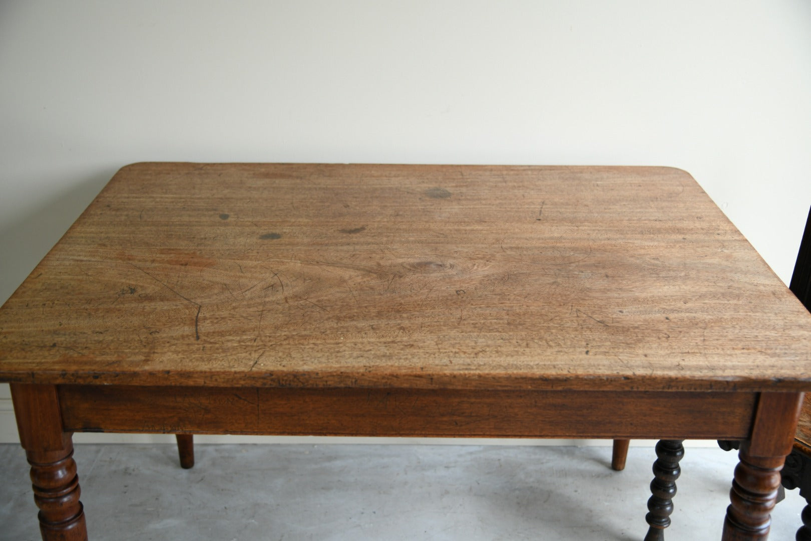 Mahogany Kitchen Table