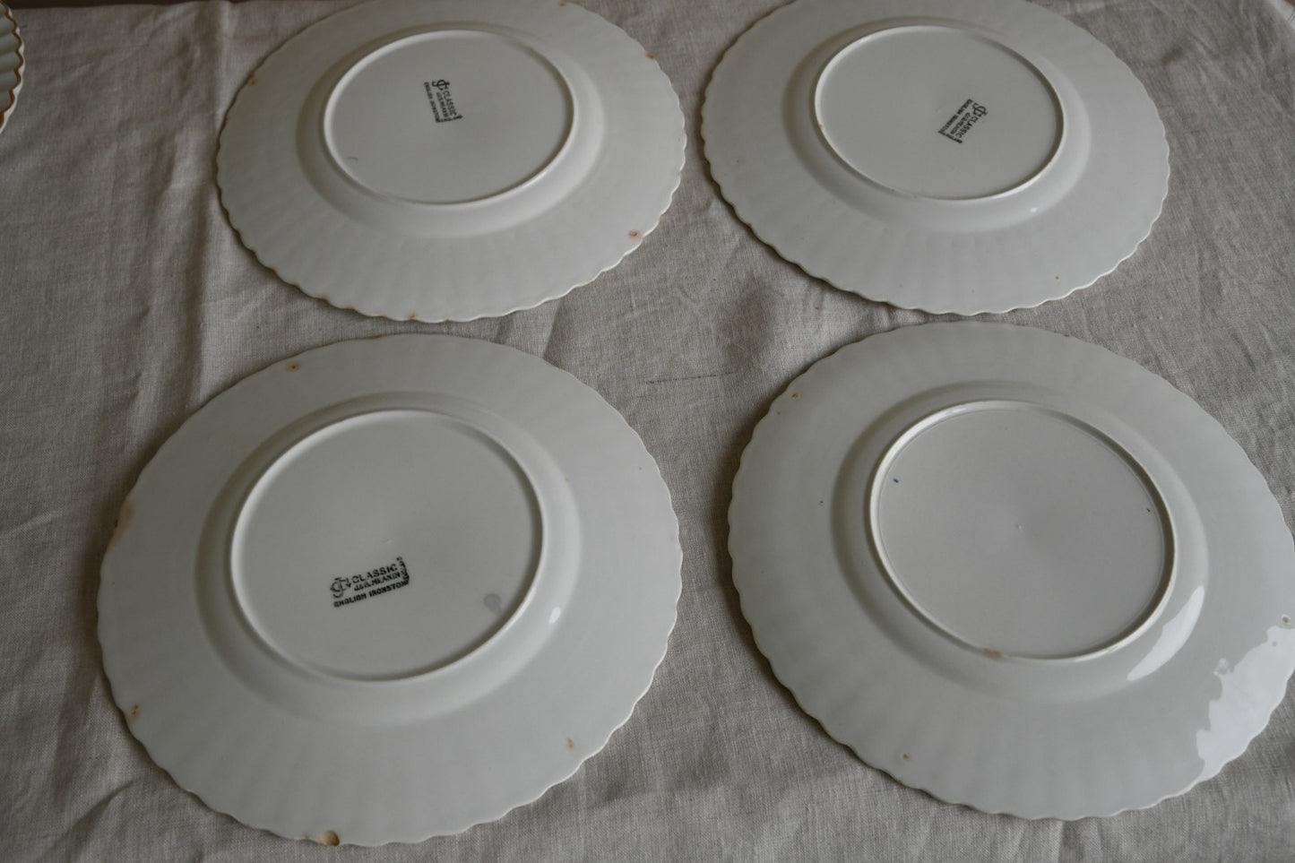 5 J & G Meakin Dinner Plates