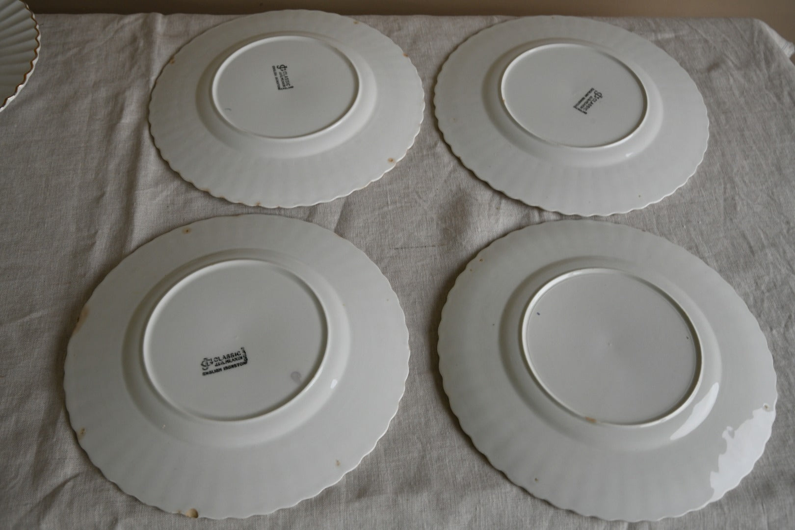 5 J & G Meakin Dinner Plates