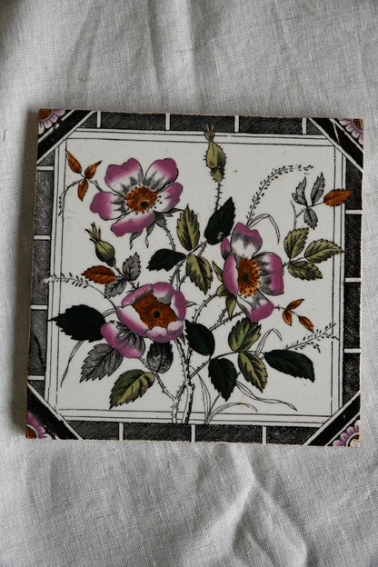 Victorian Floral Tile