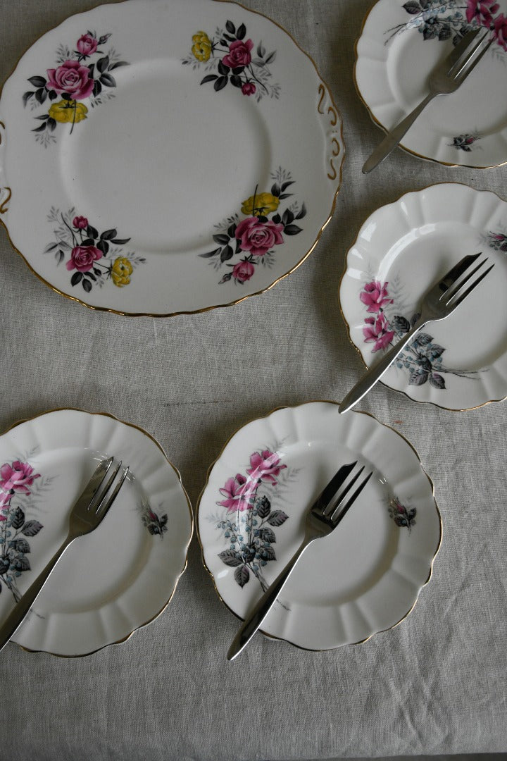 Vintage Cake Plate & 6 Tea Plates