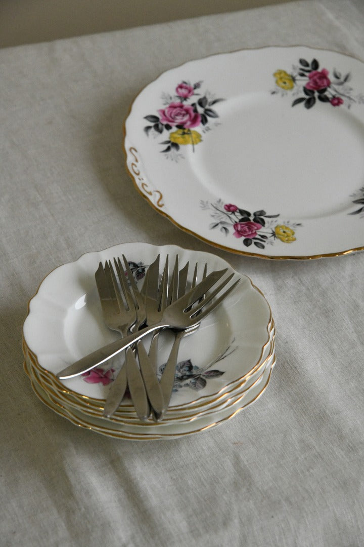 Vintage Cake Plate & 6 Tea Plates