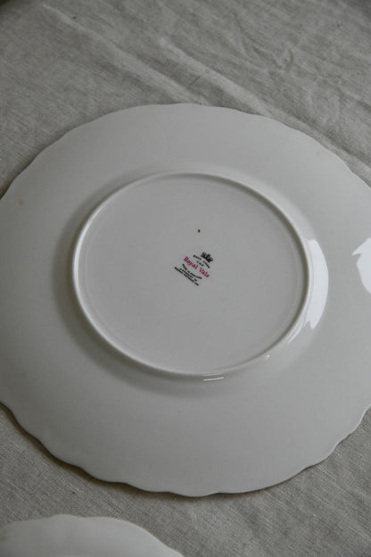 Vintage Cake Plate & 6 Tea Plates