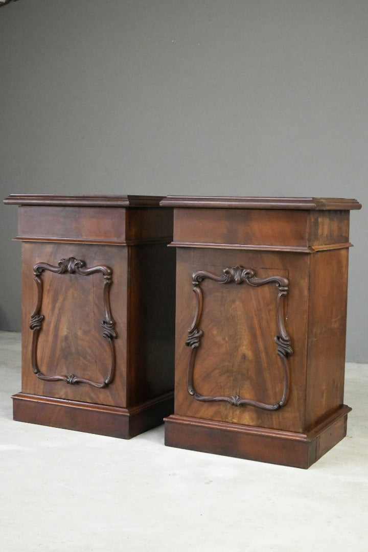 Pair Victorian Mahogany Pedestals