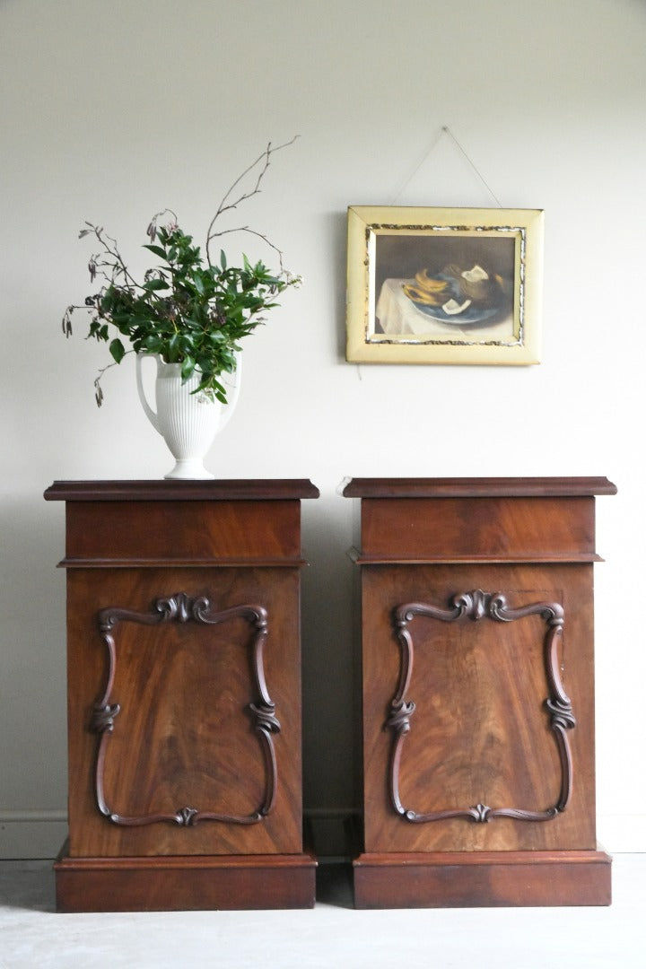 Pair Victorian Mahogany Pedestals