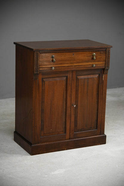 Early 20th Century Mahogany Cabinet