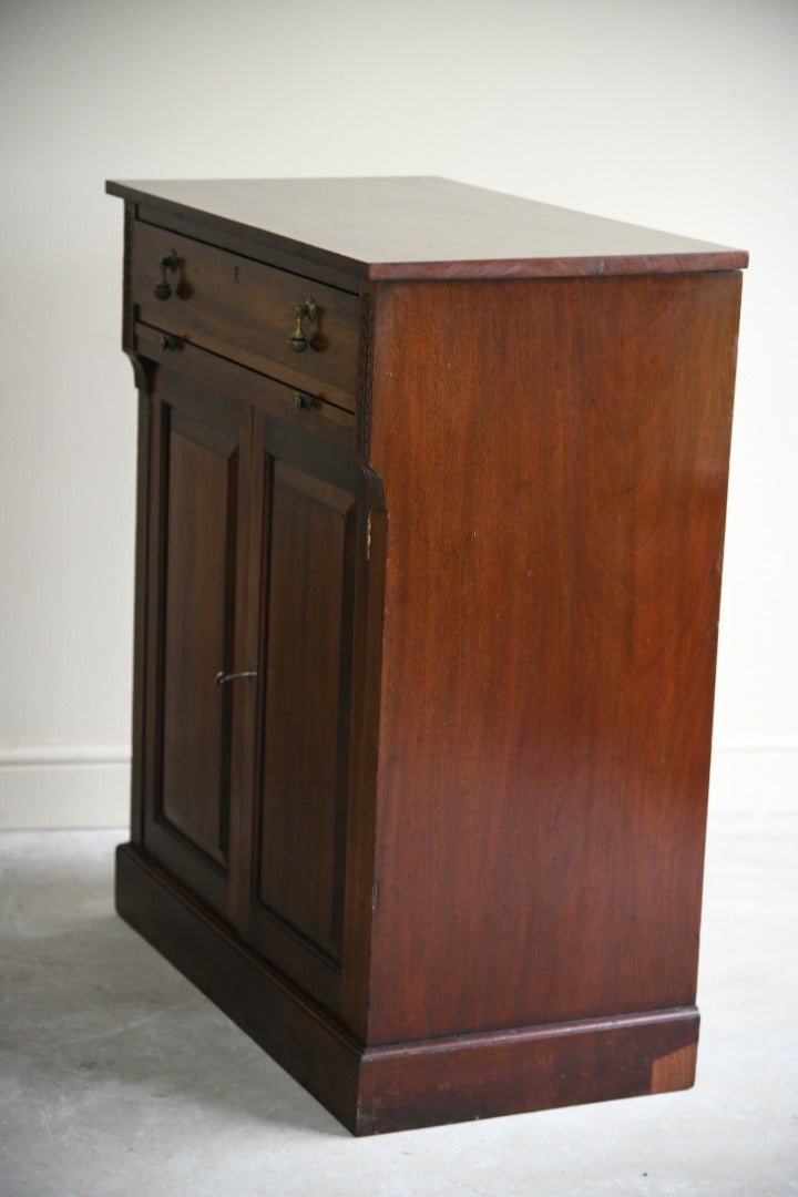 Early 20th Century Mahogany Cabinet